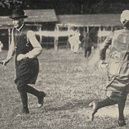 The Bishop of London and the Matron of the Girls’ Heritage, Chailey, playing stoolball